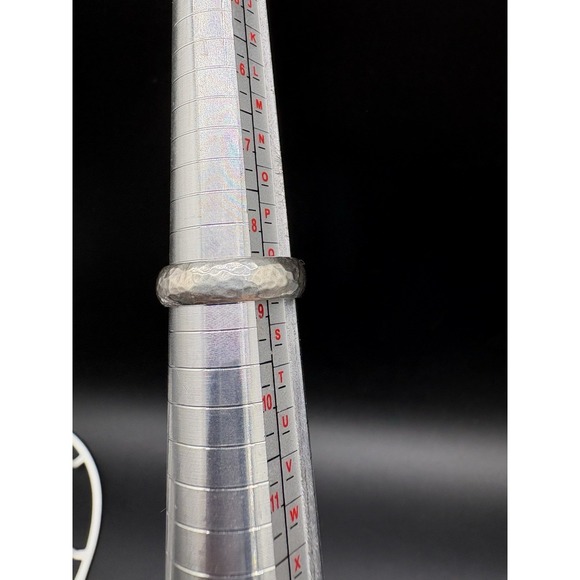 Chevron Sterling Ring Size Seven - 925 Sterling Silver w/ Glowing Yellow Stone - Picture 4 of 11